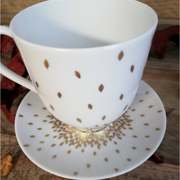 Grande tasse mug et sous assiette porcelaine fine décor feuilles d'Or