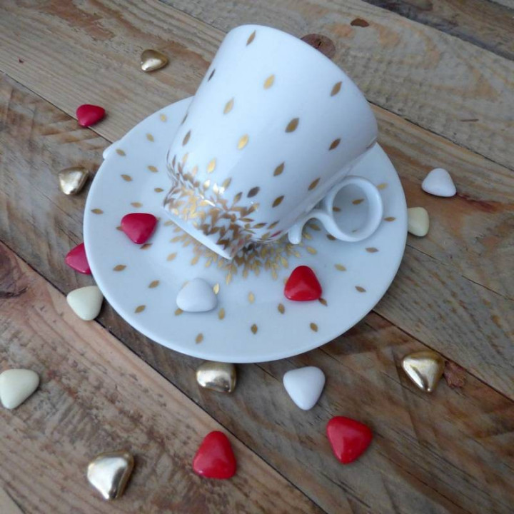Coffee cup and saucer fine porcelain decorated with gold leaf - France