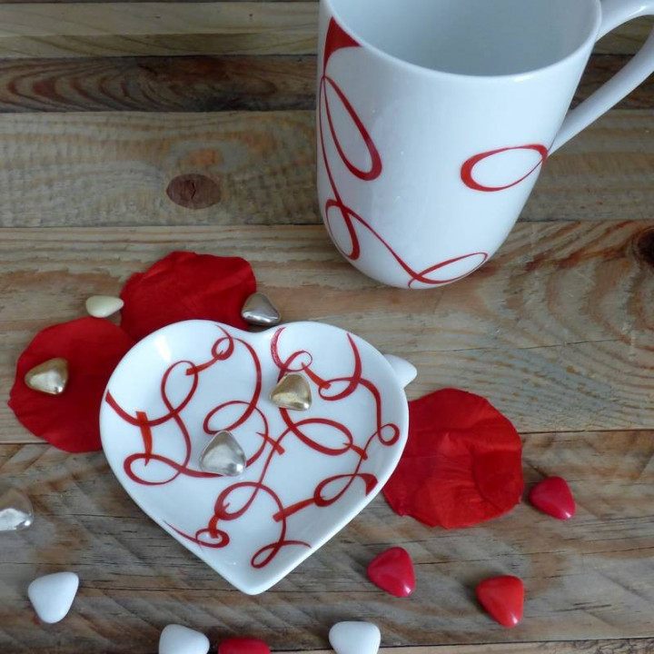 Vide-poches coeur porcelaine ruban rouge - mariage et saint valentin