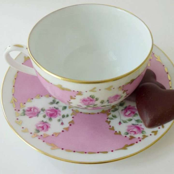 Coffee cup in Limoges porcelain - Pink and gold decoration