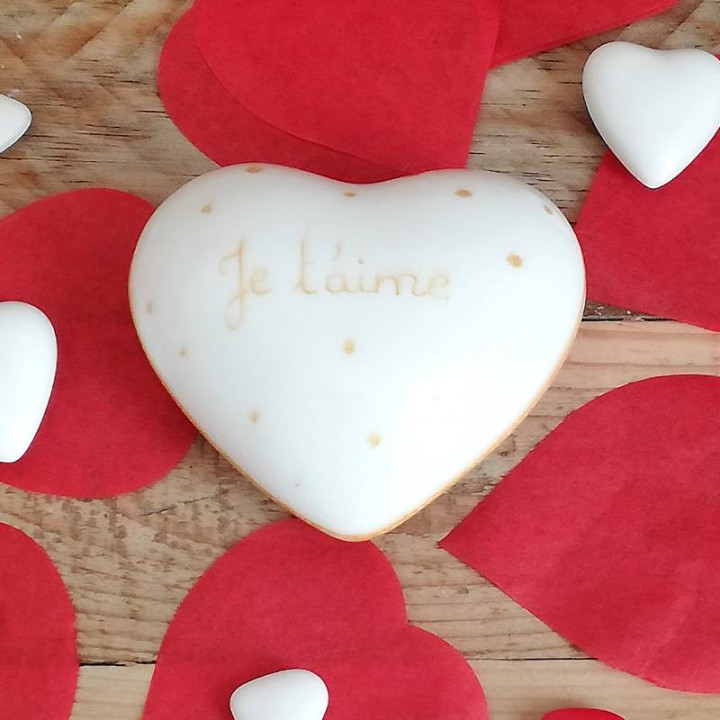 I love you porcelain heart - Gold leaf - wedding anniversary