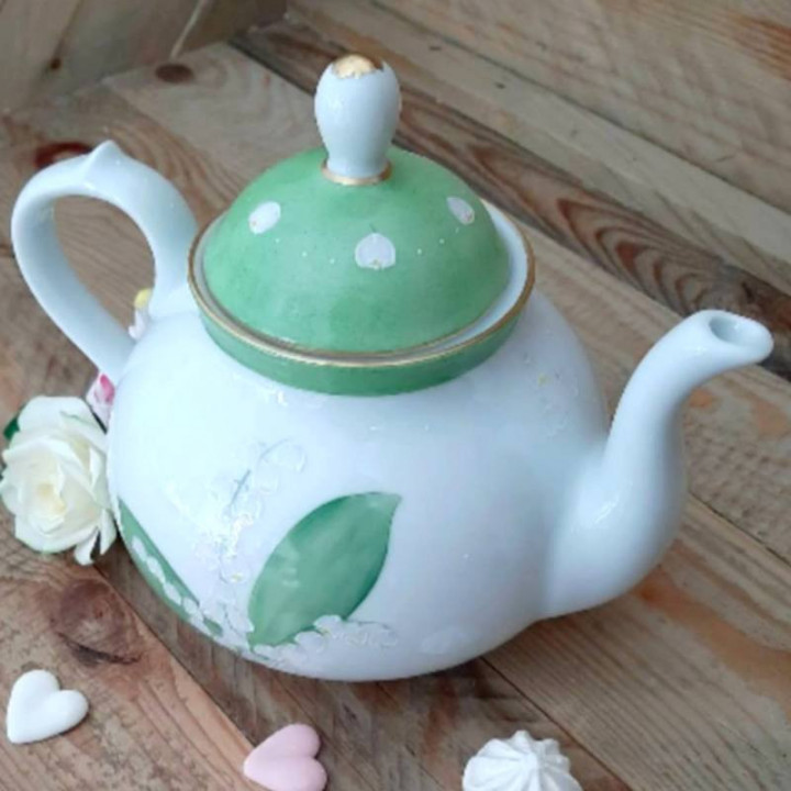 Théière porcelaine décor brin de muguet - made in France