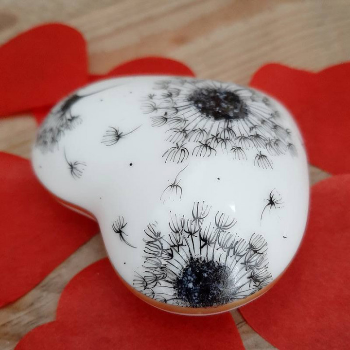 Coeur porcelaine presse papier - Or fin et pissenlits soufflés