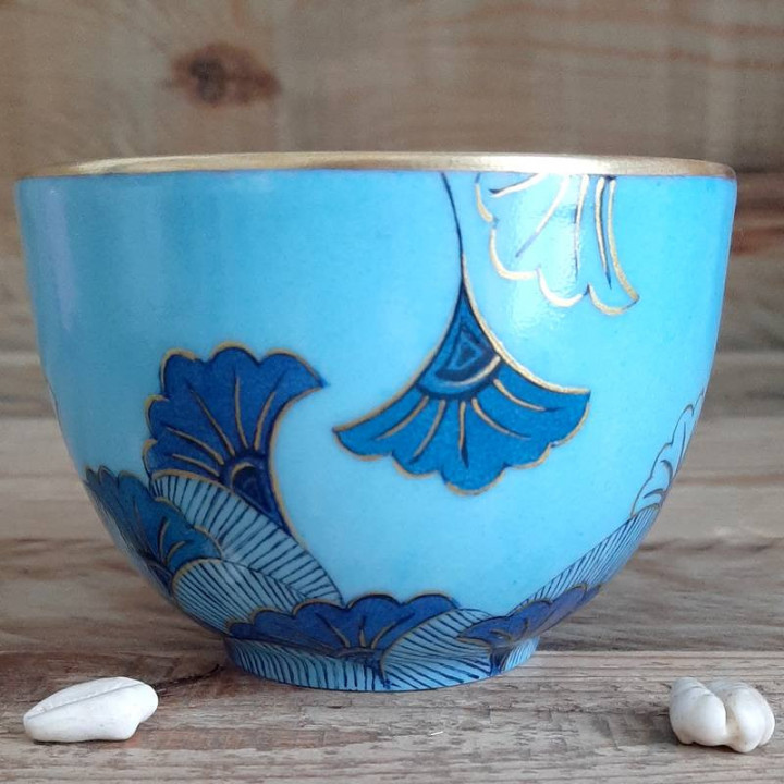 Tea cup porcelain without handle decorated with blue and gold  flowers