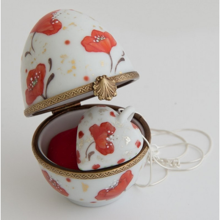 Boite oeuf porcelaine fine collier coeur assorti Passion Coquelicots