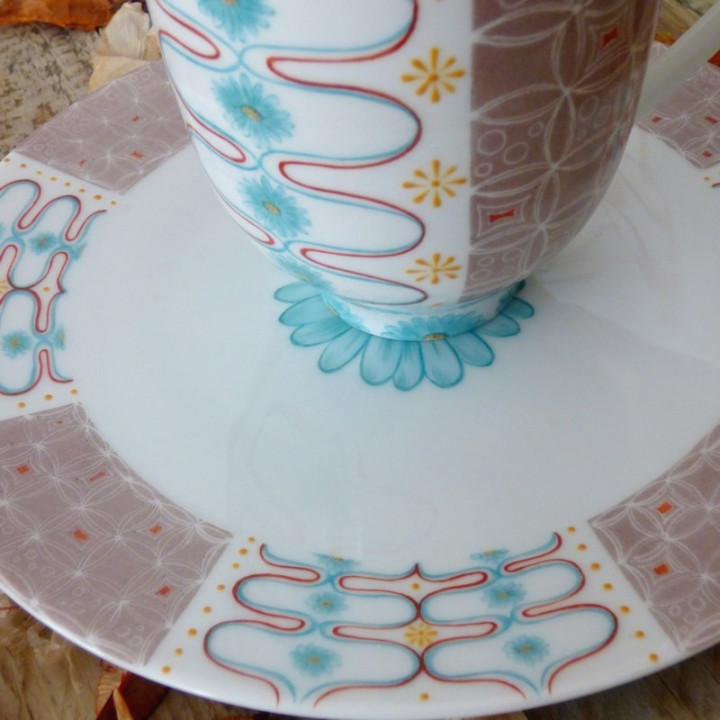 Grande tasse mug porcelaine France - Décor marguerite vintage bleu