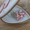 Cœur porcelaine écrin bijoux et collier cœur rouge et or