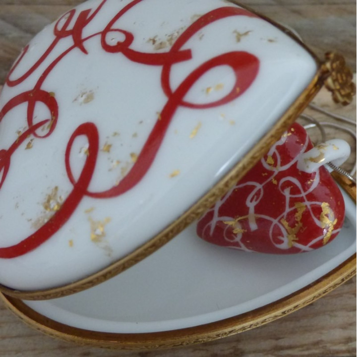 Collier coeur porcelaine - Ruban passion et or- Noces de porcelaine