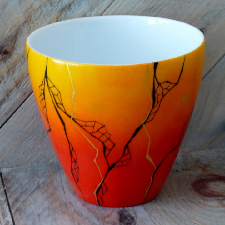Gobelet pot à bougie porcelaine France - Décor contemporain peint main
