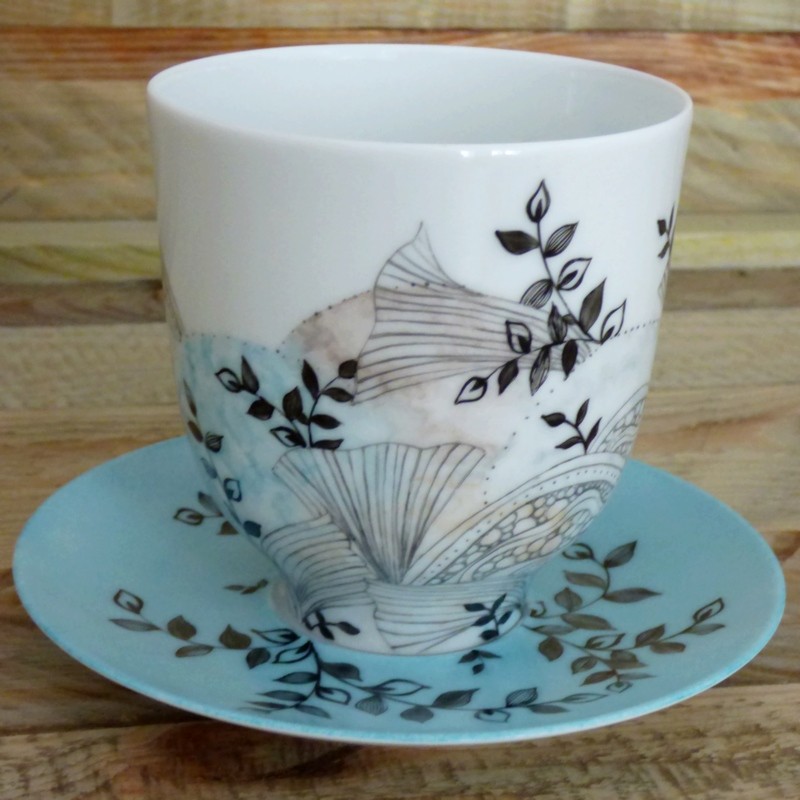 Tasses et mugs café ou thé porcelaine fine France peinte à la main
