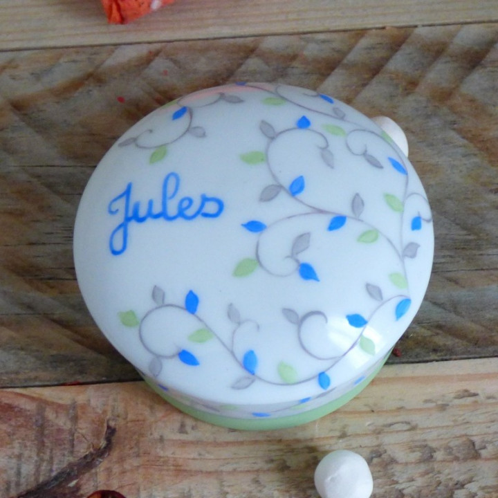 Boite pilules ronde porcelaine bleue