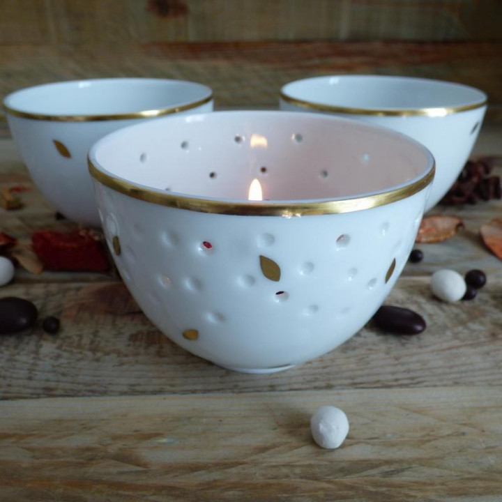 Pot à bougie porcelaine fine de France rond décor peint à la main or