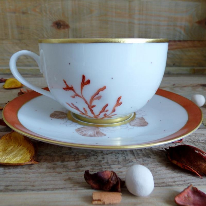 Tasse thé porcelaine fin de France - cadeau de mariage , noces de corail