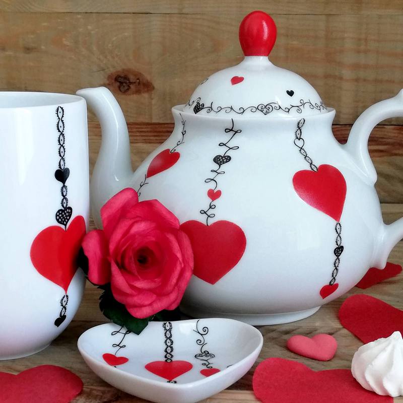 teapot limoges porcelaine red heart
