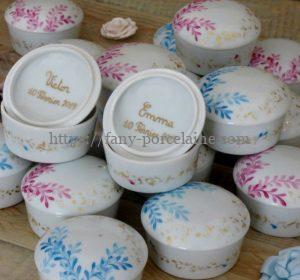 boite dragées cadeau personnalisé naissance ou baptême en porcelaine