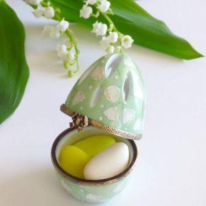 boite oeuf porcelaine de limoges décor muguet brin de muguet