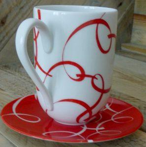 mug porcelaine décor ruban rouge