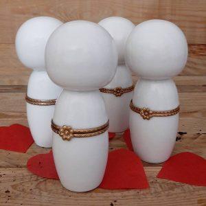moule de kokeshi en porcelaine blanche fabriqué en France