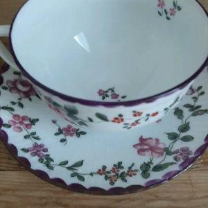 tasse et sous tasse café en porcelaine ancien service